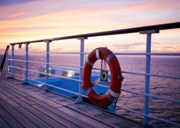 10 Things to Consider When Securing Marine Safety