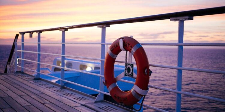 10 Things to Consider When Securing Marine Safety