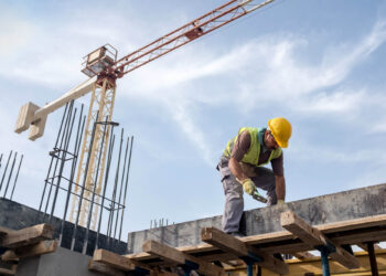 How to Reduce Accidents and Injuries on Construction Sites