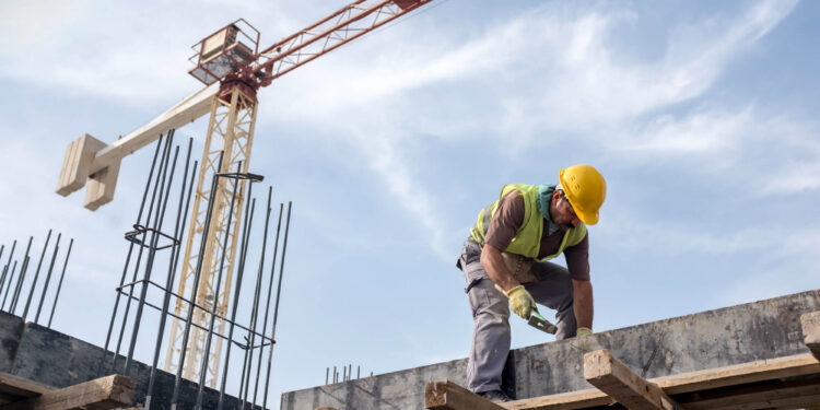 How to Reduce Accidents and Injuries on Construction Sites