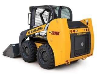 New Holland Skid Steers Gaining Momentum in Markets with the 300 Series