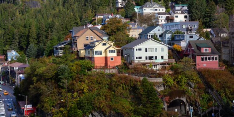 Navigating the Alaska Real Estate Market