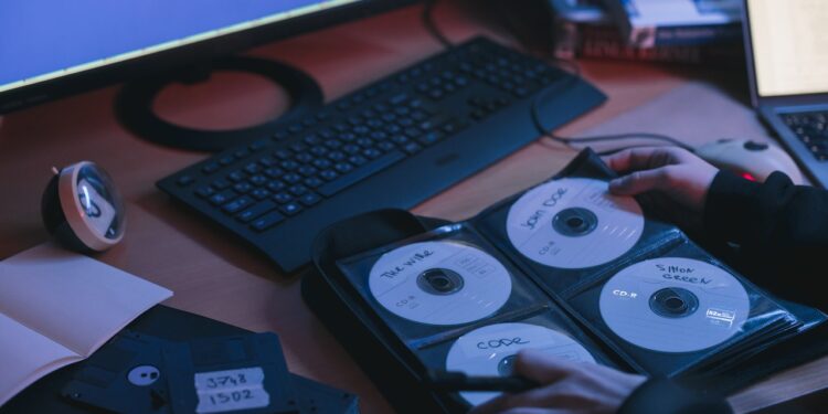How To Create Lifelong Memories With Custom CD Printing
